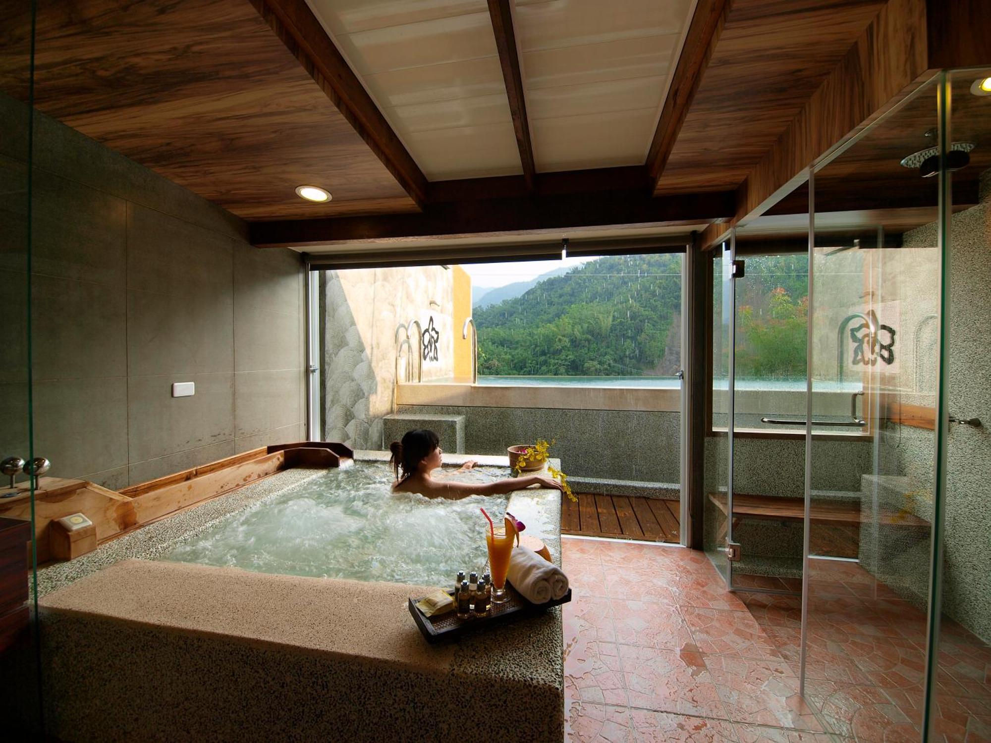Grand Orchid Resort Villa Liugui Номер фото